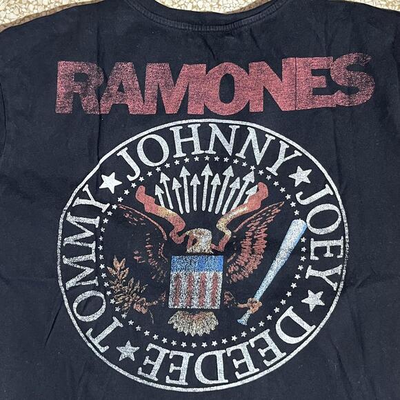 Ramones PreOwned XL Band Tshirt