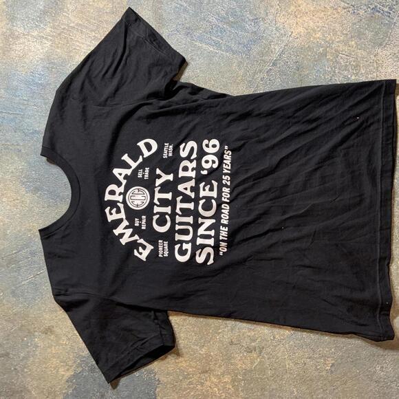 Emerald City Guitars Preowned Large T-shirt