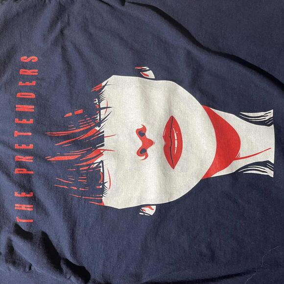 The Pretenders preowned Medium Band T-shirt