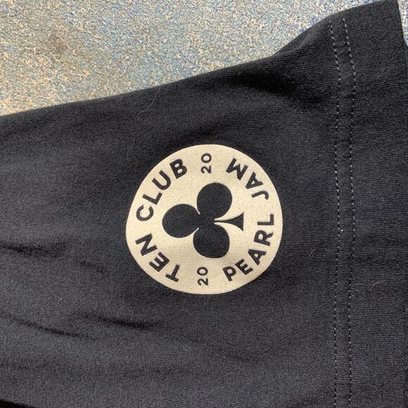 Pearl Jam Preowned Large T-shirt