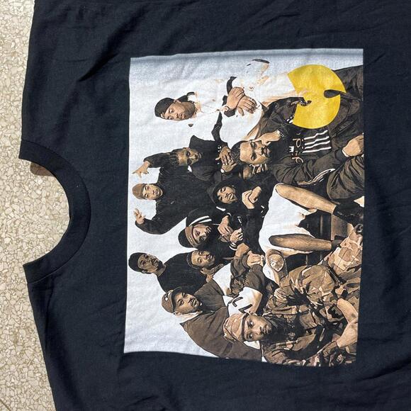 Wu Tang Preowned Large T-shirt