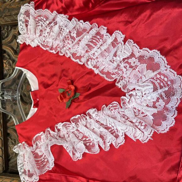 Vintage Red kids dress with white lace