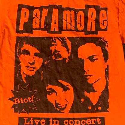 Paramore Medium Graphic Preowned T-shirt
