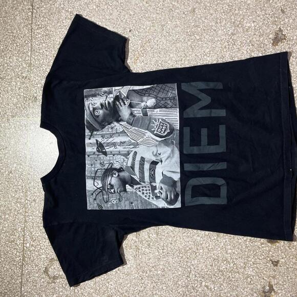 OutKast PreOwned Small Band TShirt