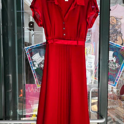Vintage Robbie Bee Size 10 preowned red dress