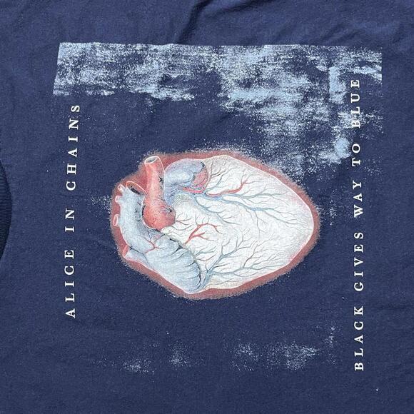 Alice In Chains Preowned Large Band T-shirt