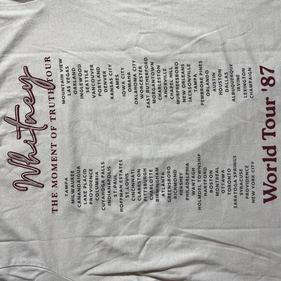 whitney Houston PreOwned XL band tshirt