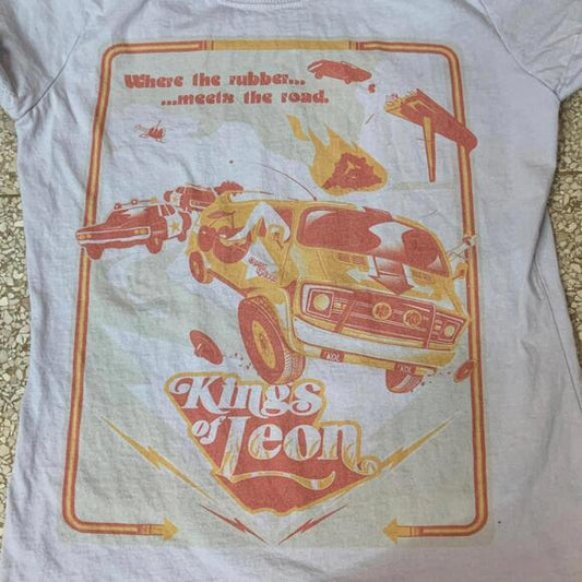 Kings of Leon small graphic preowned tshirt