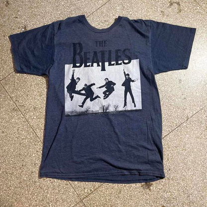 The Beatles preowned Medium Band T-shirt