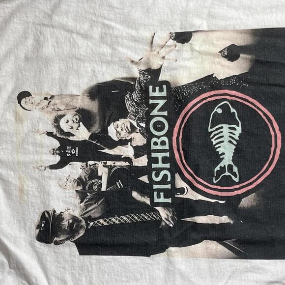 Fishbone preowned Medium Band T-shirt
