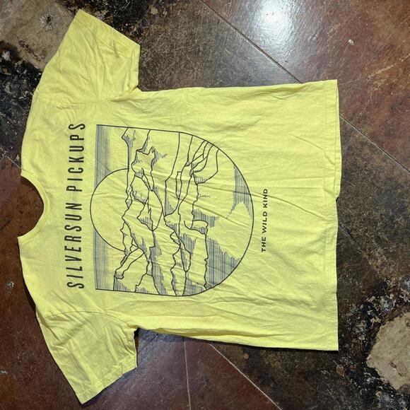 Silver sun pickups Preowned XL T-shirt
