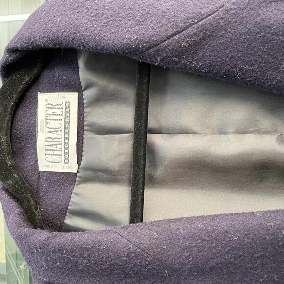 Vintage Character suburbanwear navy dress coat