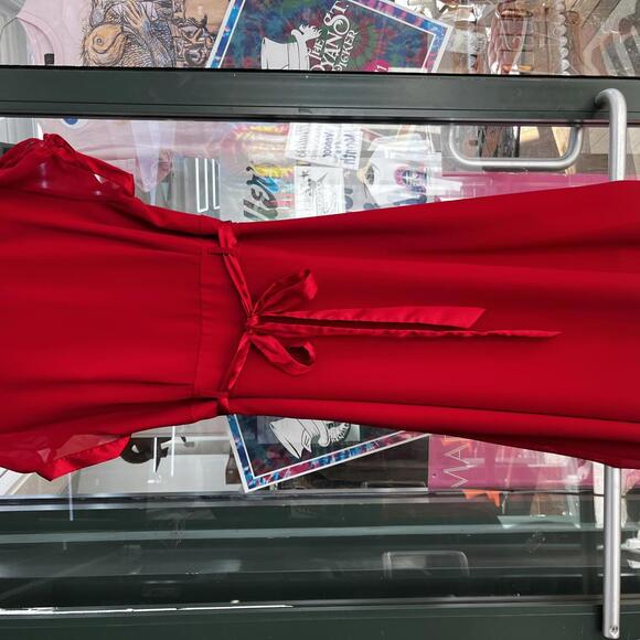Vintage Robbie Bee Size 10 preowned red dress