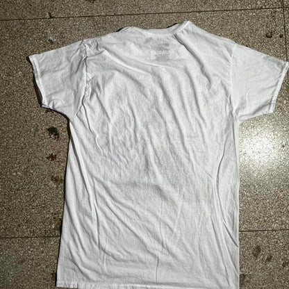 Britney Spears Preowned Medium Band T-shirt