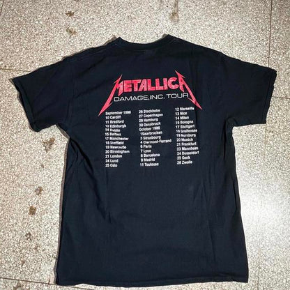 Metallica Preowned Large Band T-shirt
