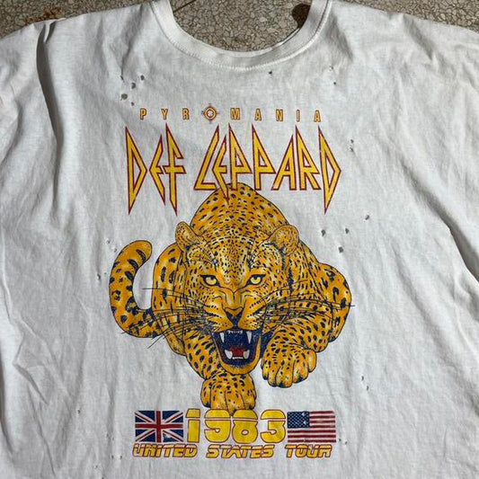 Def Leppard PreOwned XL band tshirt