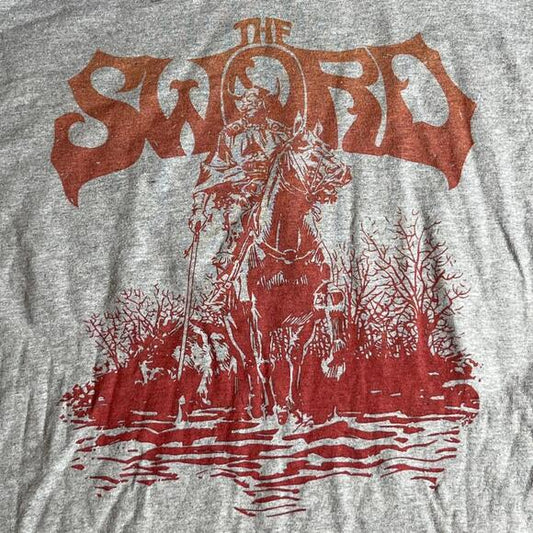 The sword Preowned XLarge T-shirt