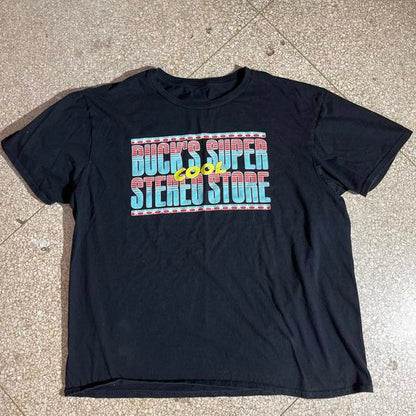 Bucks Super Cool Stereo Store preowned Large T-shirt