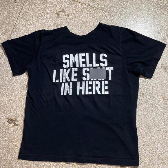 Smells like sl** Preowned Large T-shirt