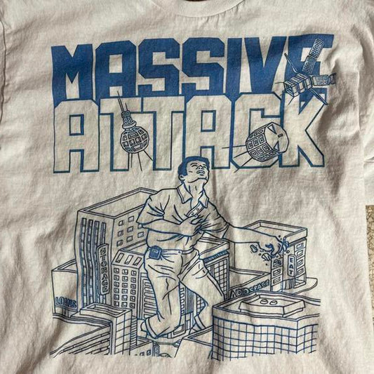 Massive Attack Preowned Large T-shirt