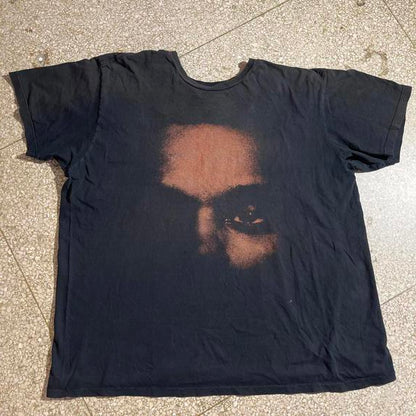The weekend distressed Preowned Large T-shirt