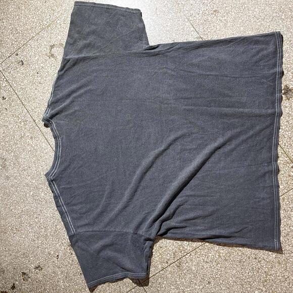 OutKast PreOwned XL band tshirt