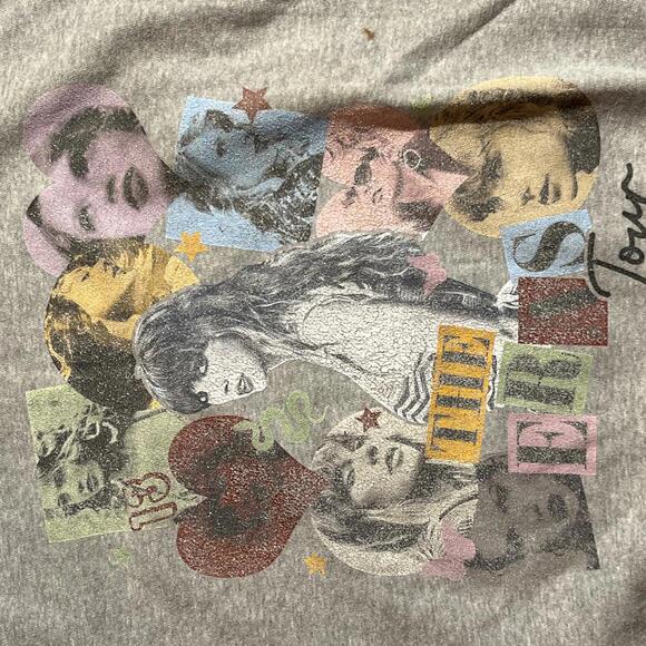 Taylor swift PreOwned Medium Band Sweatshirt