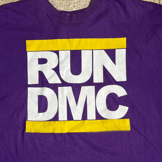 Run dmc PreOwned XL Band Tshirt