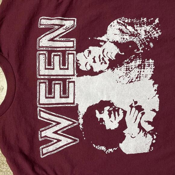 Ween Medium Graphic Preowned T-shirt