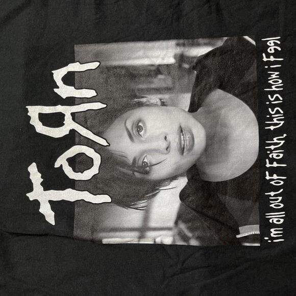 Torn PreOwned 2XL Band tshirt