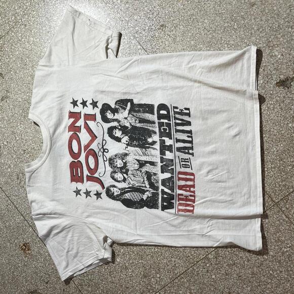 Bon Jovi Preowned Large T-shirt