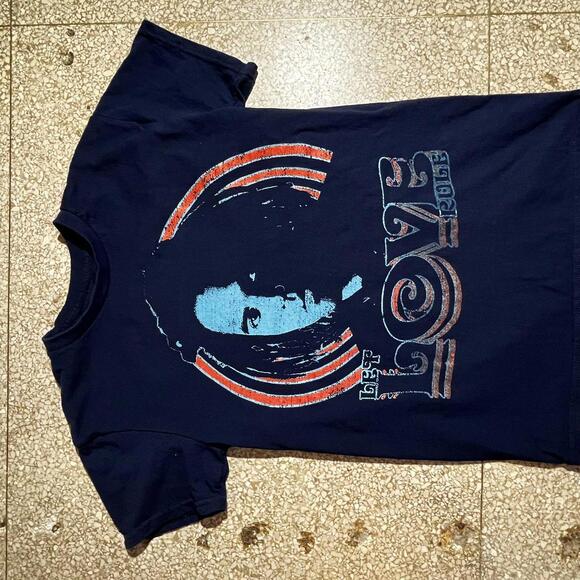 Lenny Kravitz PreOwned Small Band TShirt