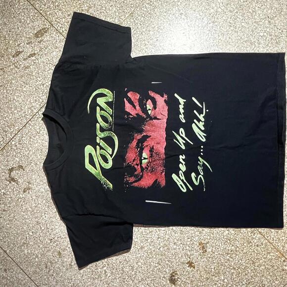 Poison Preowned Medium Band T-shirt
