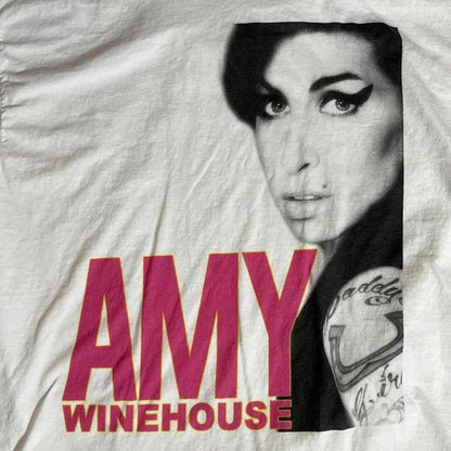 Amy Winehouse preowned Large Band T-shirt