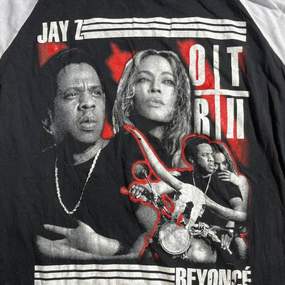 On The Run 2 preowned Medium Band T-shirt