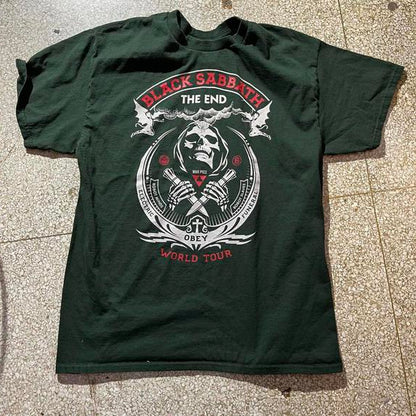 Black Sabbath preowned Large Band T-shirt