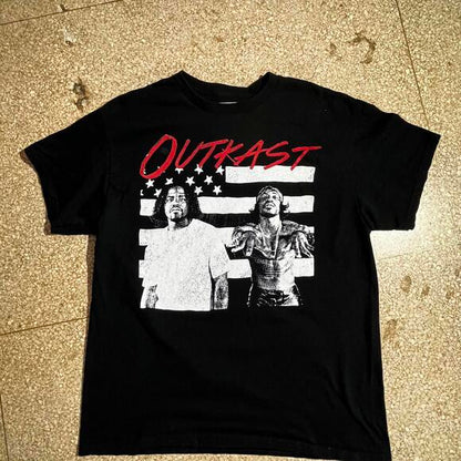OutKast Preowned Large Band T-shirt