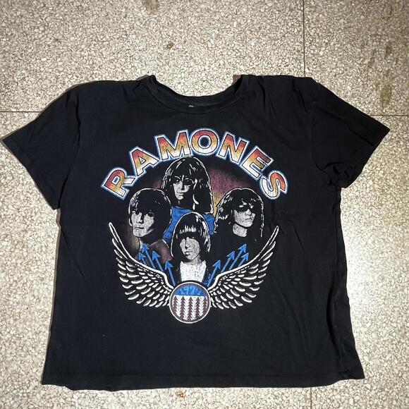 Ramones PreOwned XL Band Tshirt