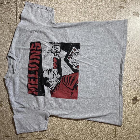 Melvin’s preowned XLarge Band T-shirt
