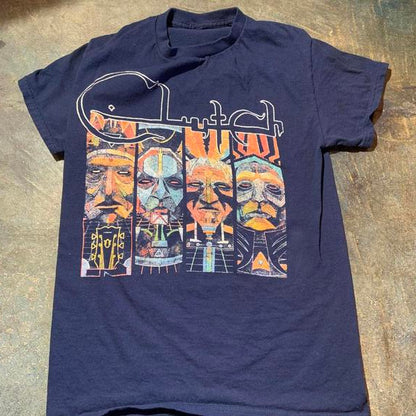 Clutch PreOwned Small Band TShirt