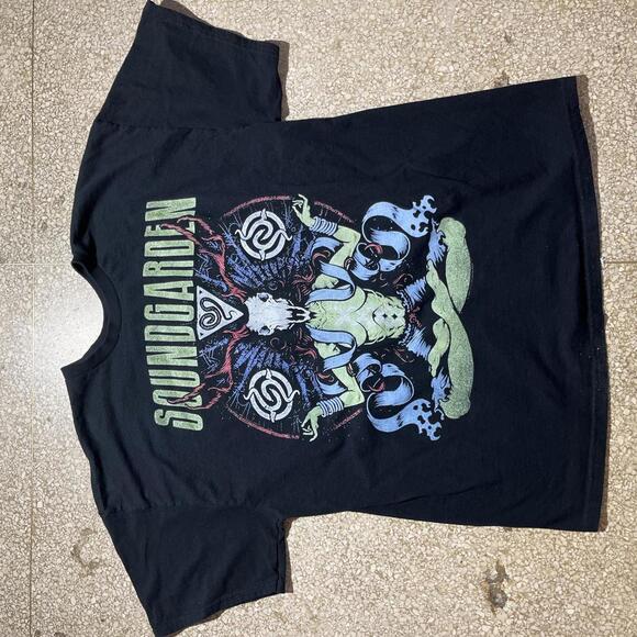 Sound Garden Preowned Large T-shirt