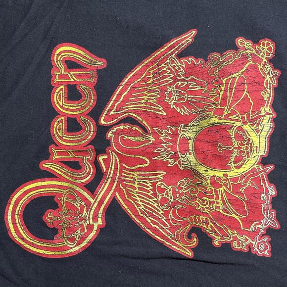Queen Small Band T-shirt