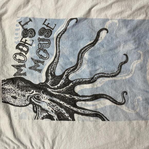 Modest Mouse Preowned Large T-shirt
