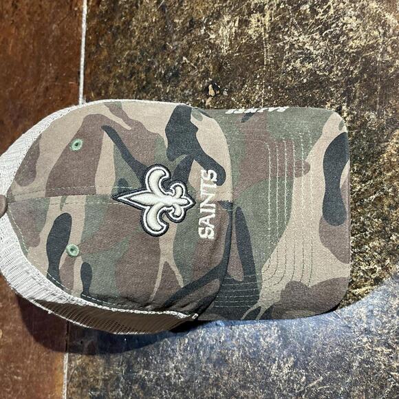 Vintage camo saints hat