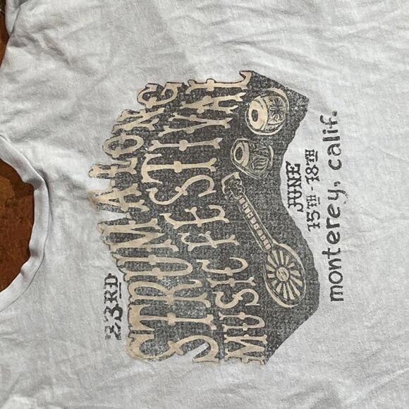 Strum along music festival Preowned Large T-shirt