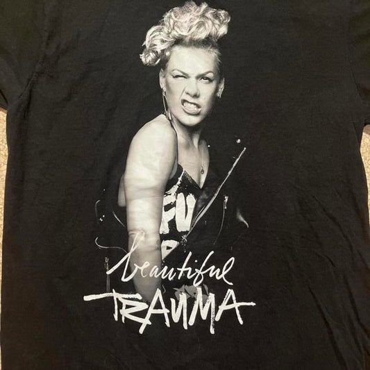 Pink Preowned Large T-shirt