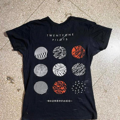 Twenty One Pilots preowned Medium Band T-shirt