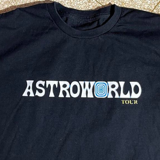 astroworld Preowned Medium Band T-shirt