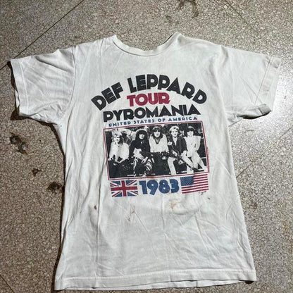 Def Leppard Small PreOwned Graphic T-Shirt