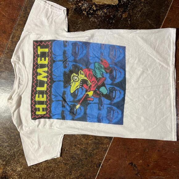 Helmet Preowned Small Band T-shirt